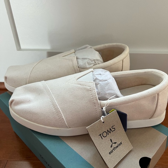 TOMS Earthwise Canvas Slip-Ons, Alp FWD - Picture 1 of 6